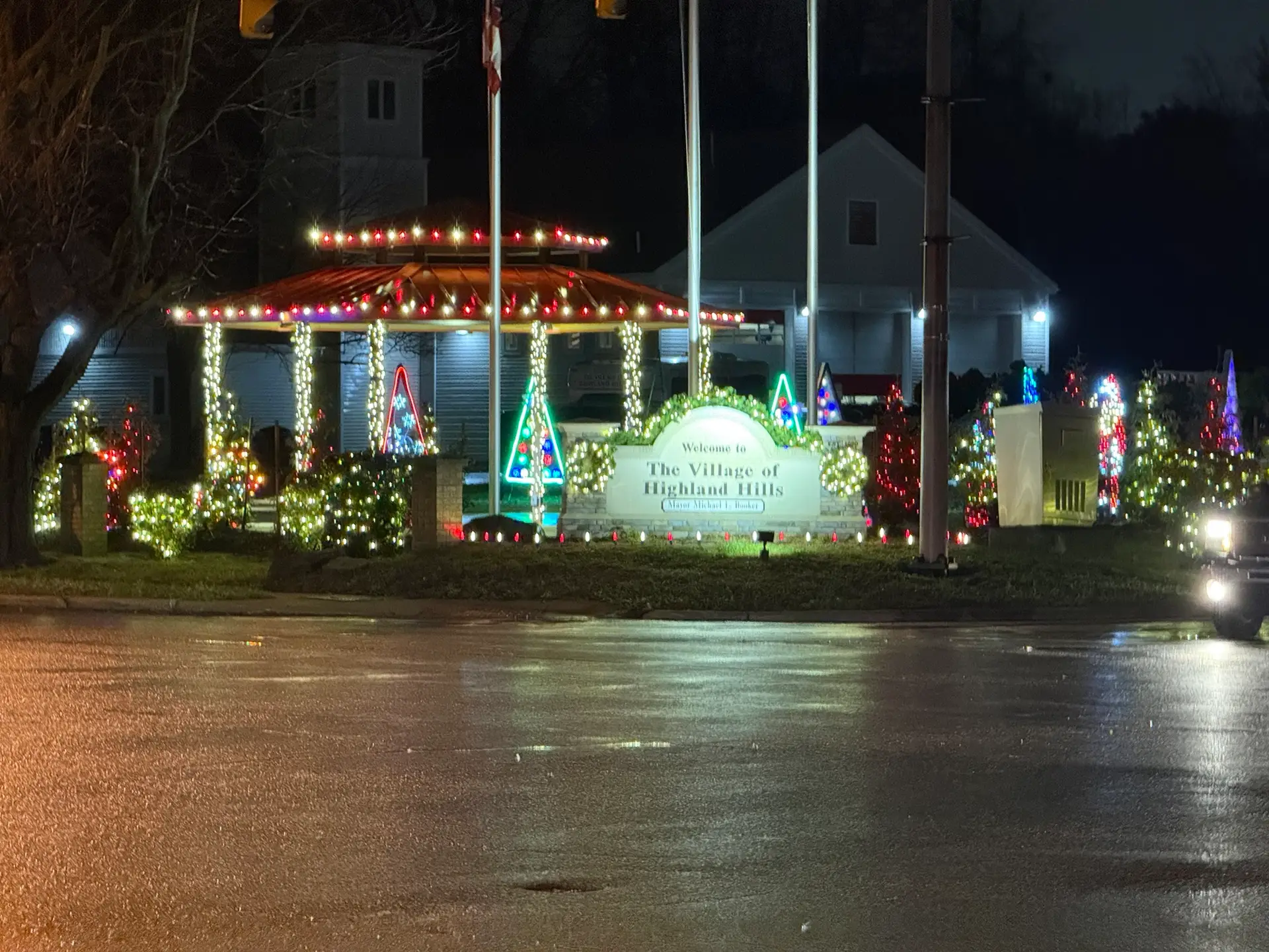 Commercial holiday lighting installation by Winter Glow Holiday Lights